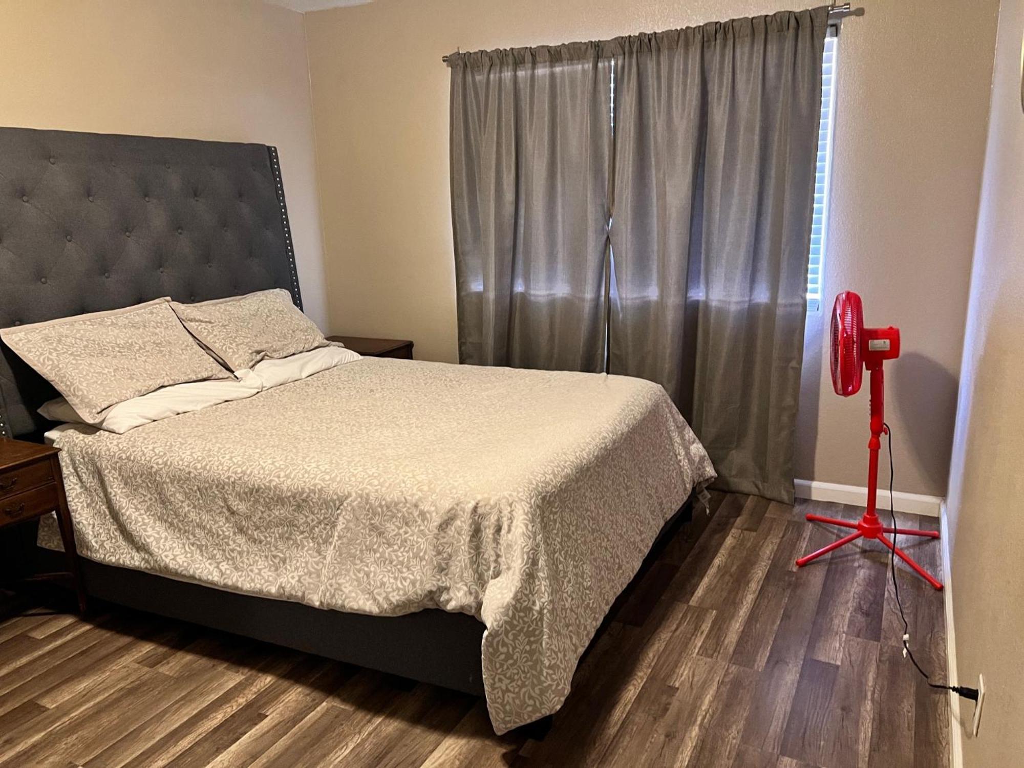 Quiet 1Bed,1Bath Condo With Free Parking Fresno Zewnętrze zdjęcie